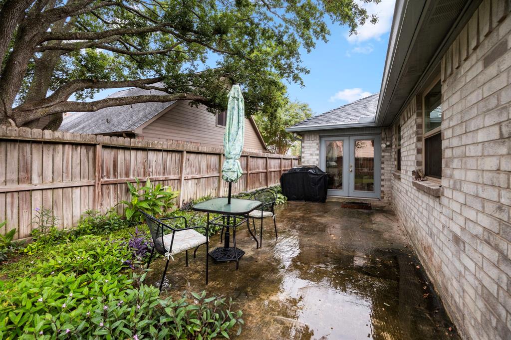 21450 Park Timbers Lane