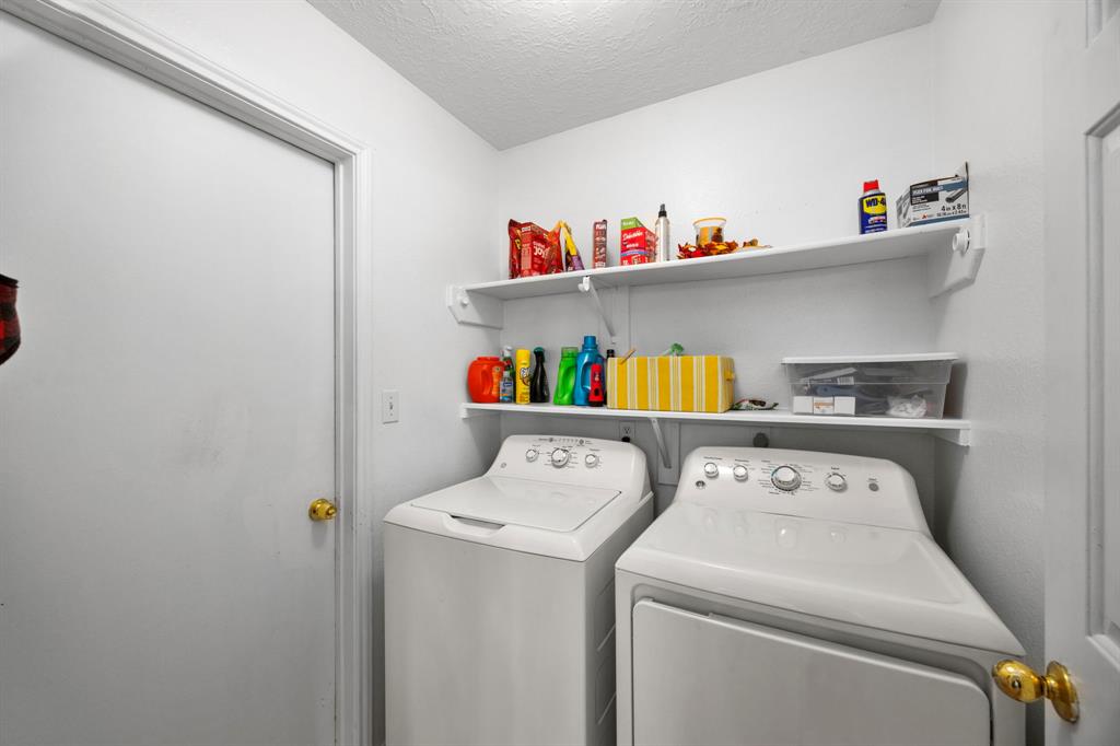 21450 Park Timbers Lane