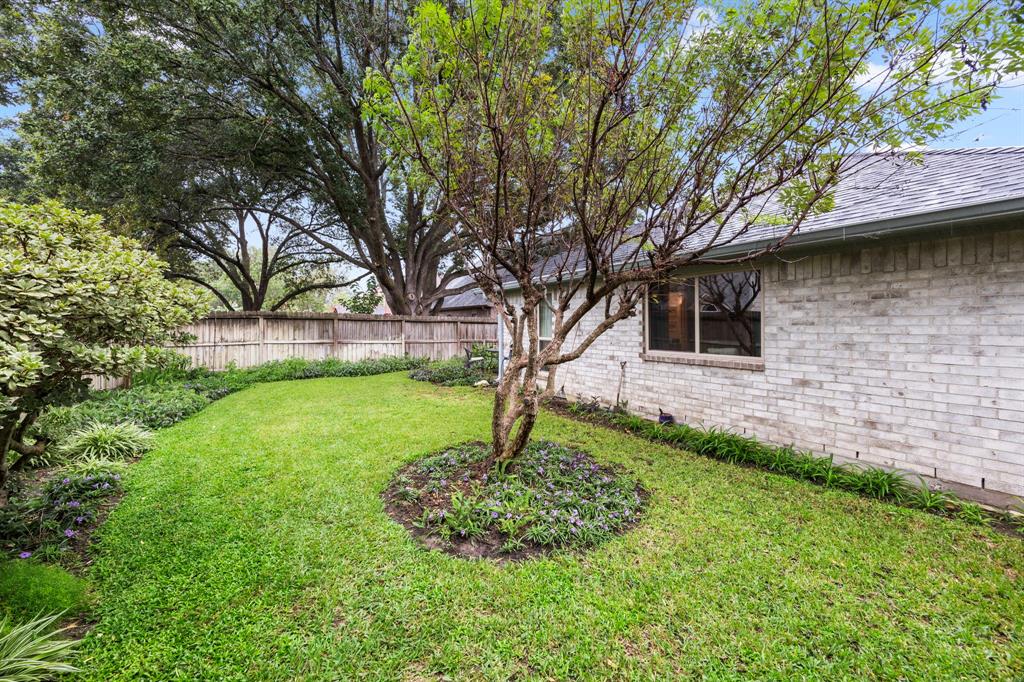 21450 Park Timbers Lane