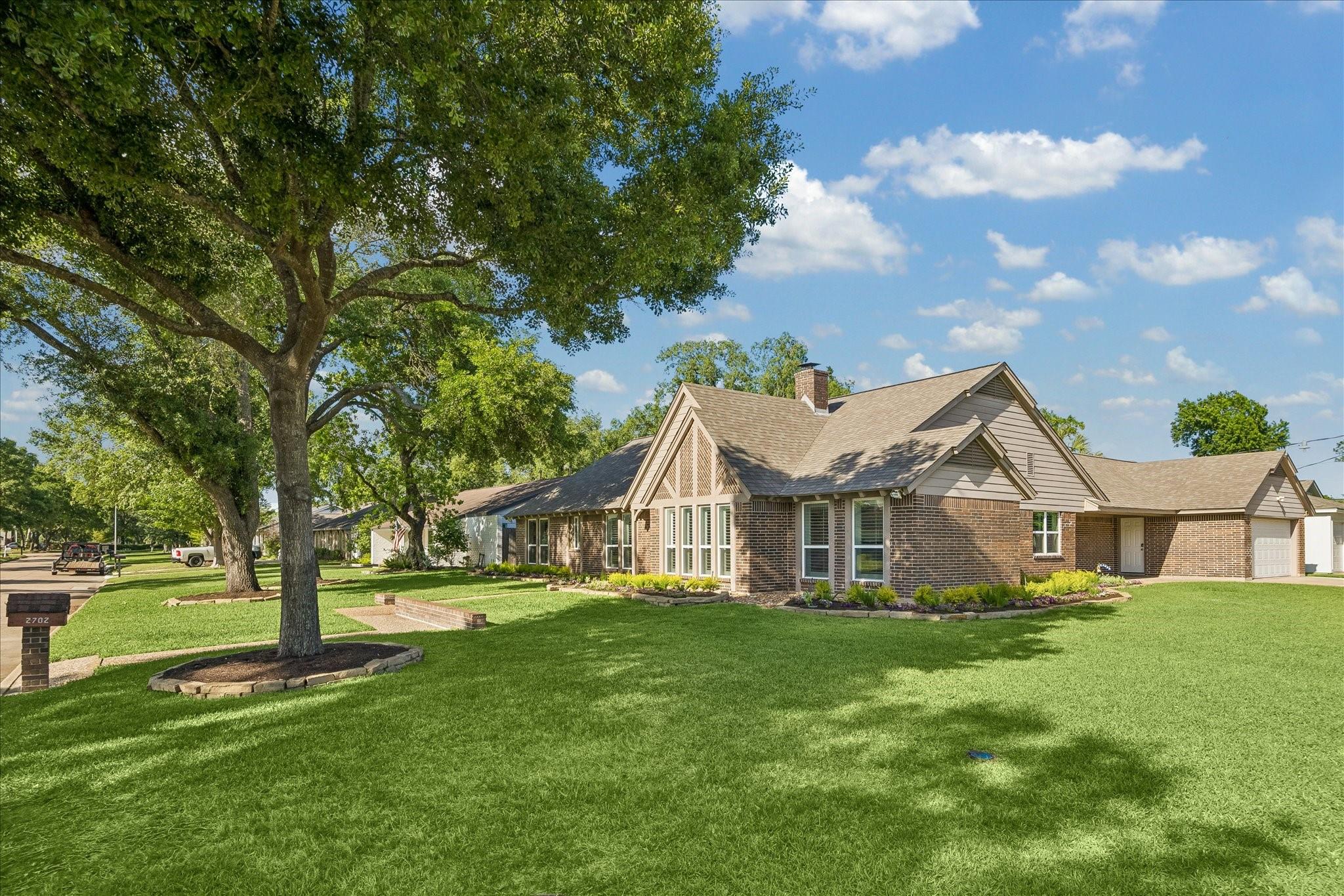 2702 Quincannon Lane