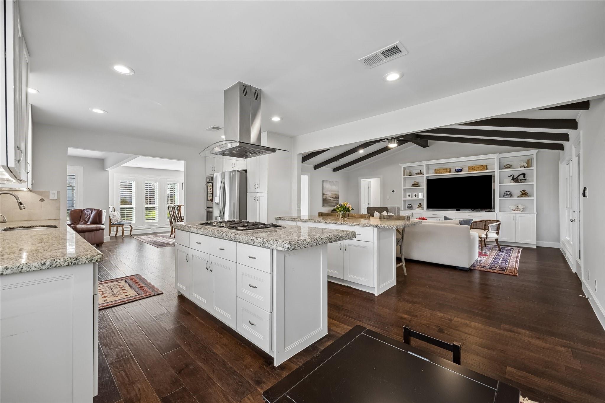 2702 Quincannon Lane