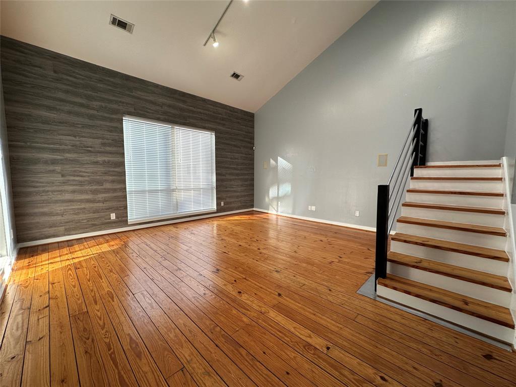 803 Saulnier Street