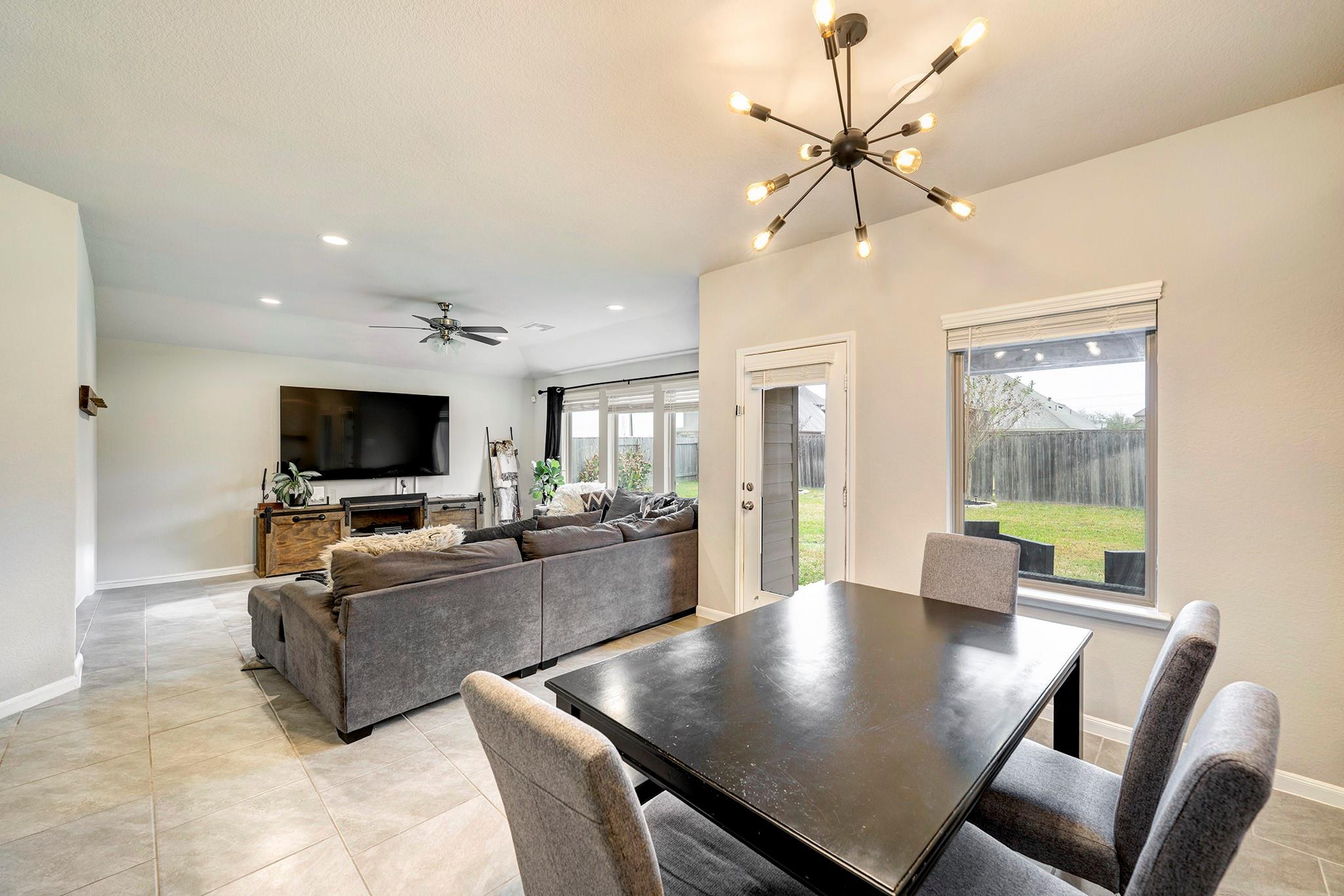 21134 Albany Landing Lane
