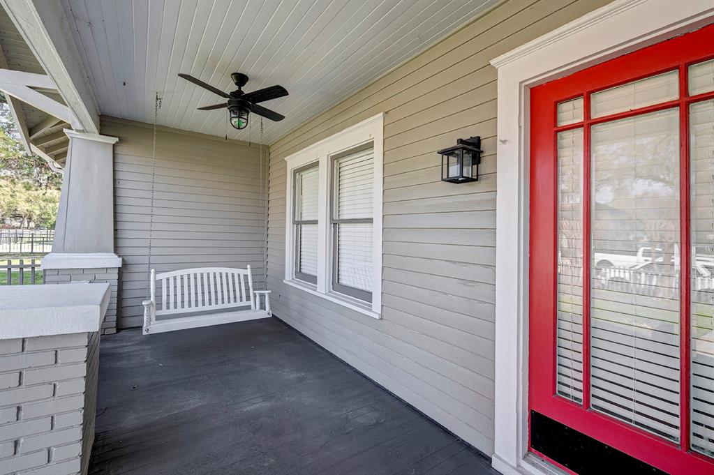1633 W Main Street
