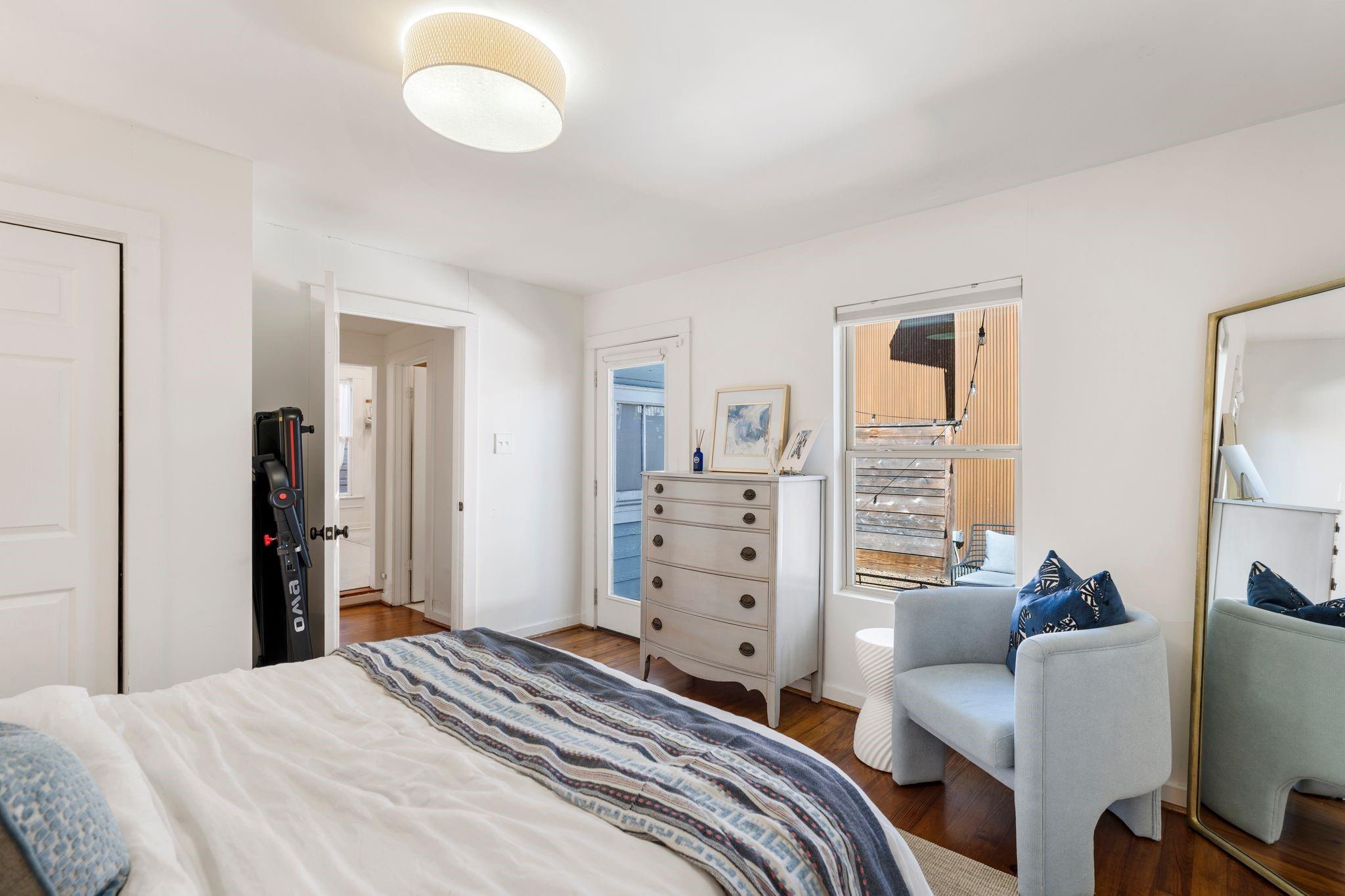 721 W 12th Street