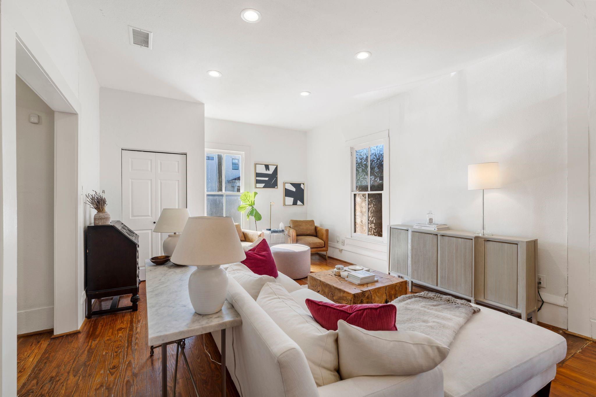 721 W 12th Street