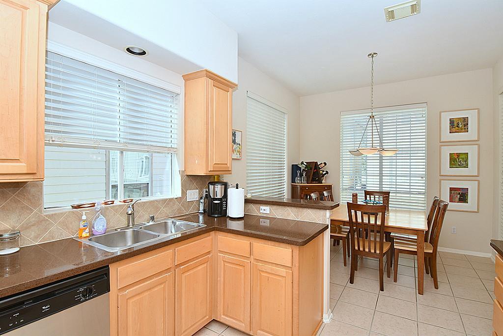 2139 Stacy Knoll