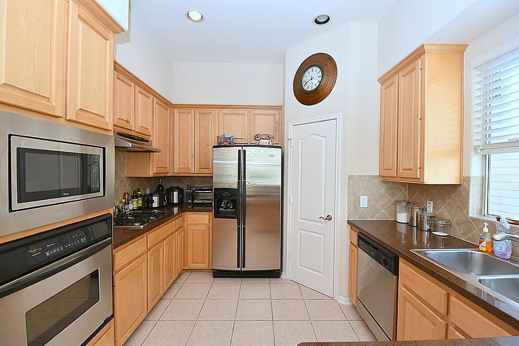 2139 Stacy Knoll
