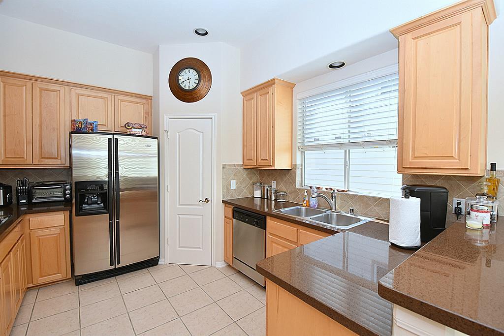 2139 Stacy Knoll