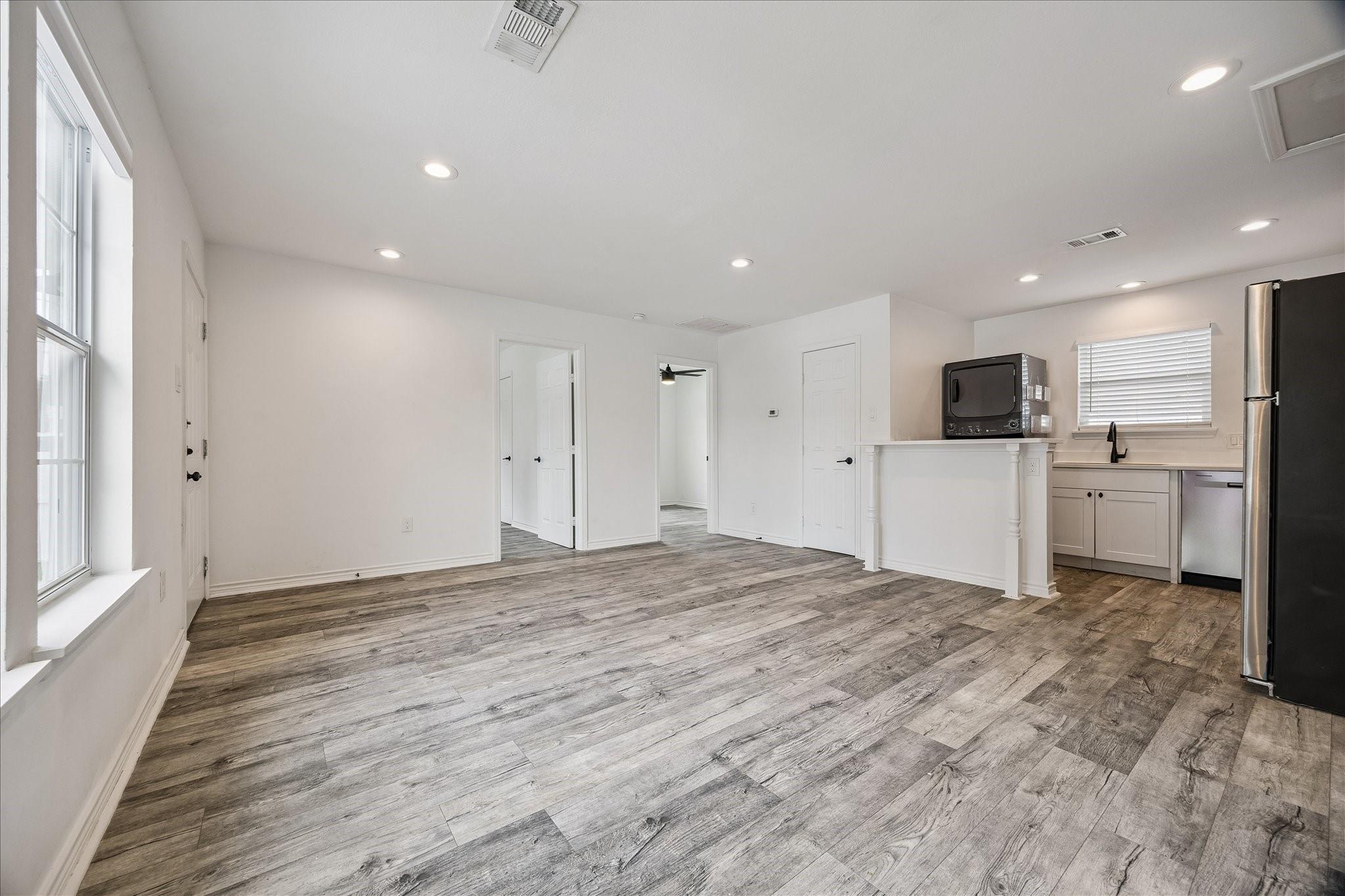 2610 Cochran Street