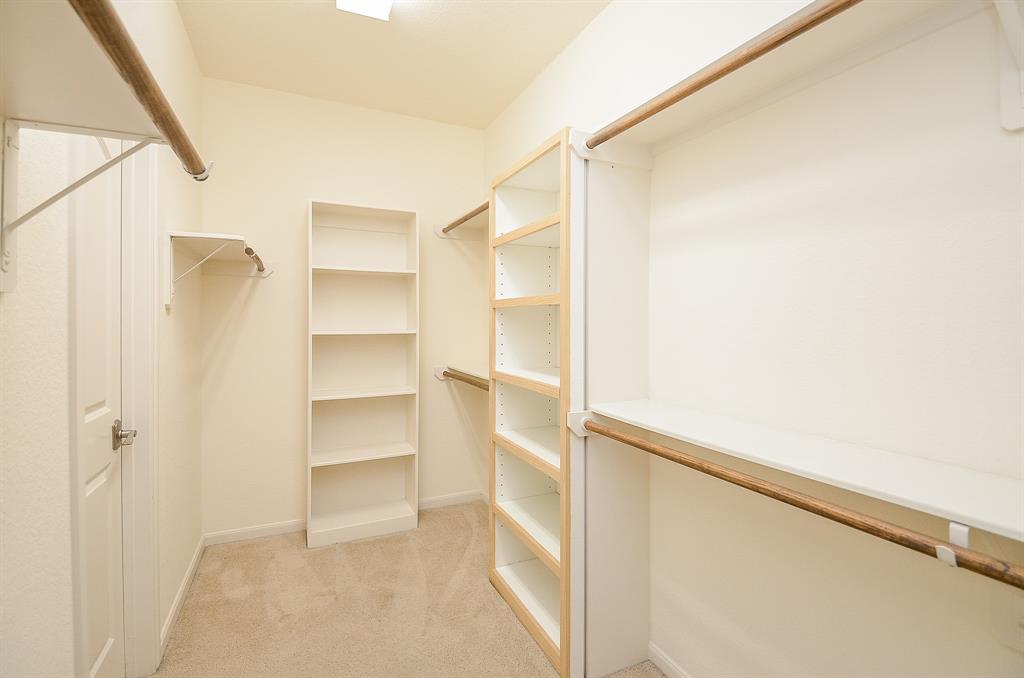 8946 Summer Iris Trail