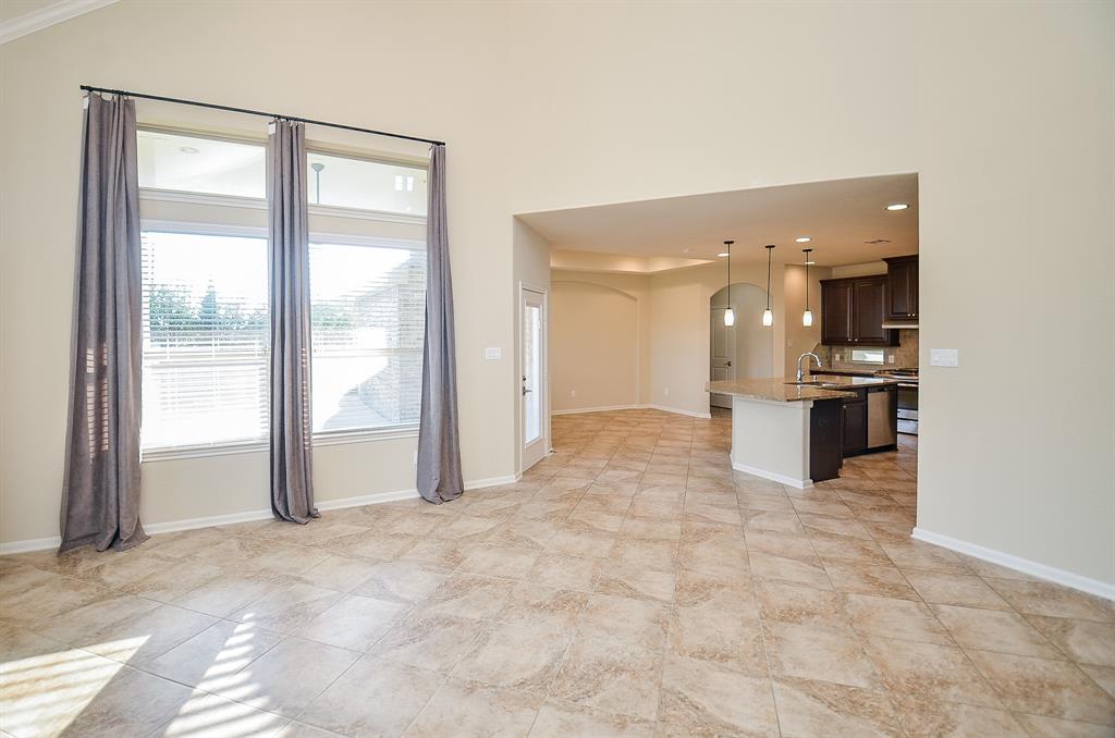 8946 Summer Iris Trail