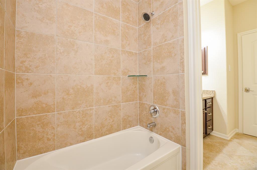 8946 Summer Iris Trail