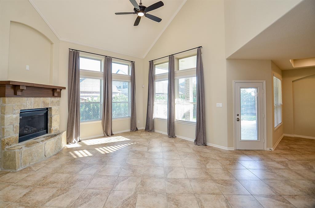 8946 Summer Iris Trail