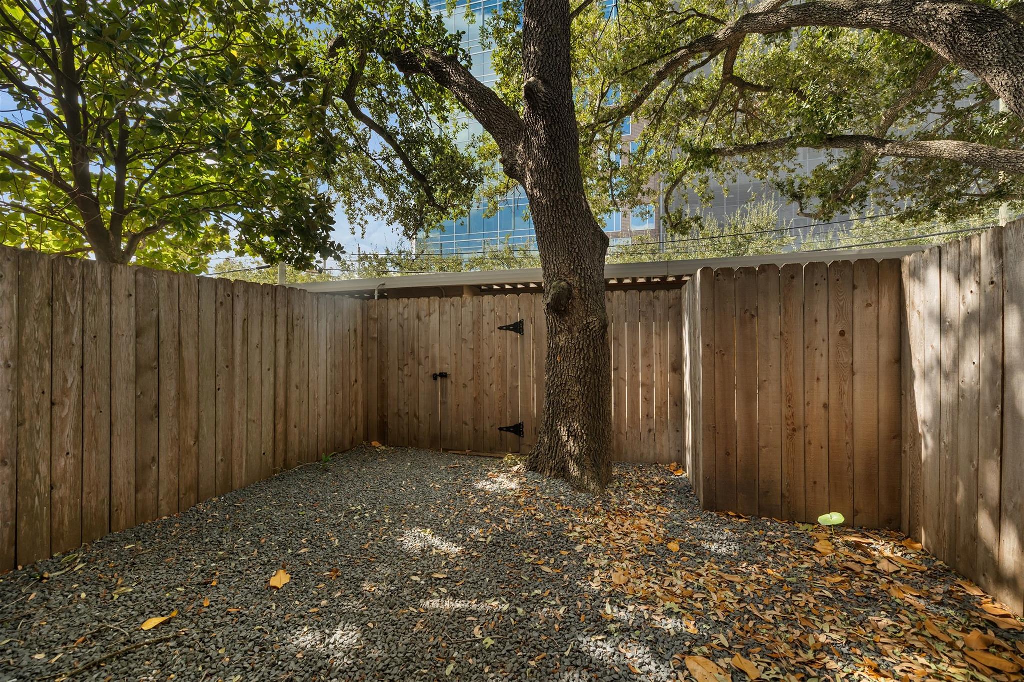 3631 Wakeforest Street