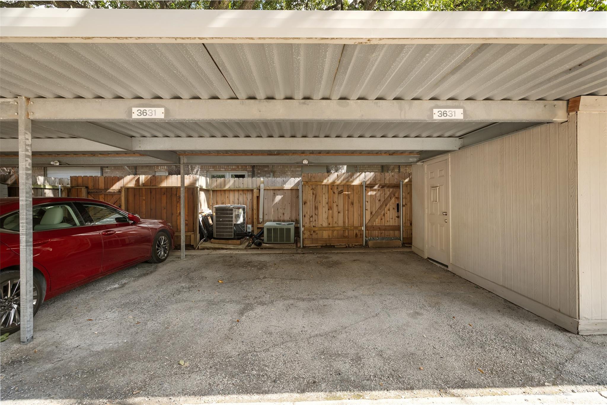 3631 Wakeforest Street