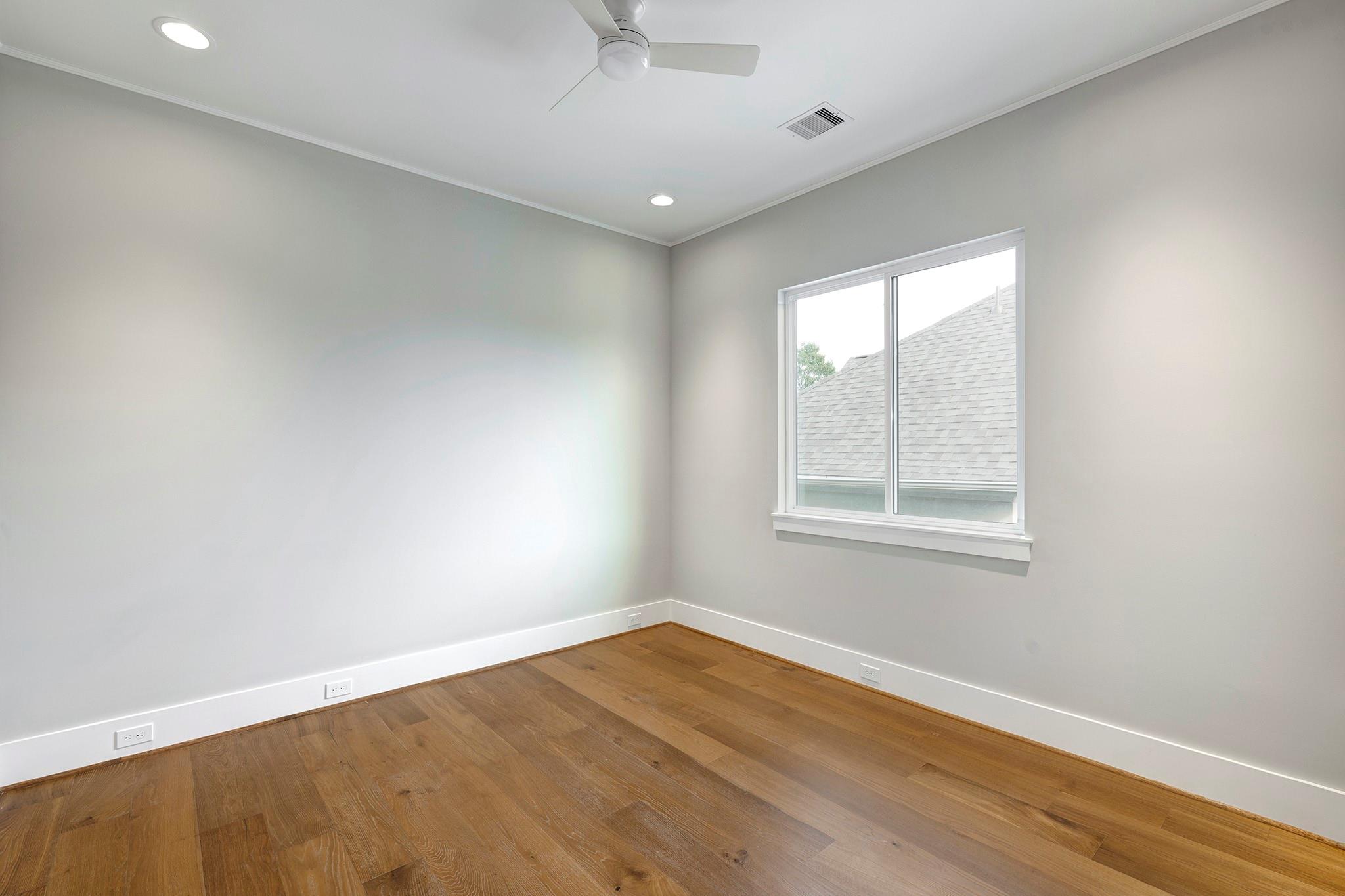 4043 Blue Bonnet Boulevard