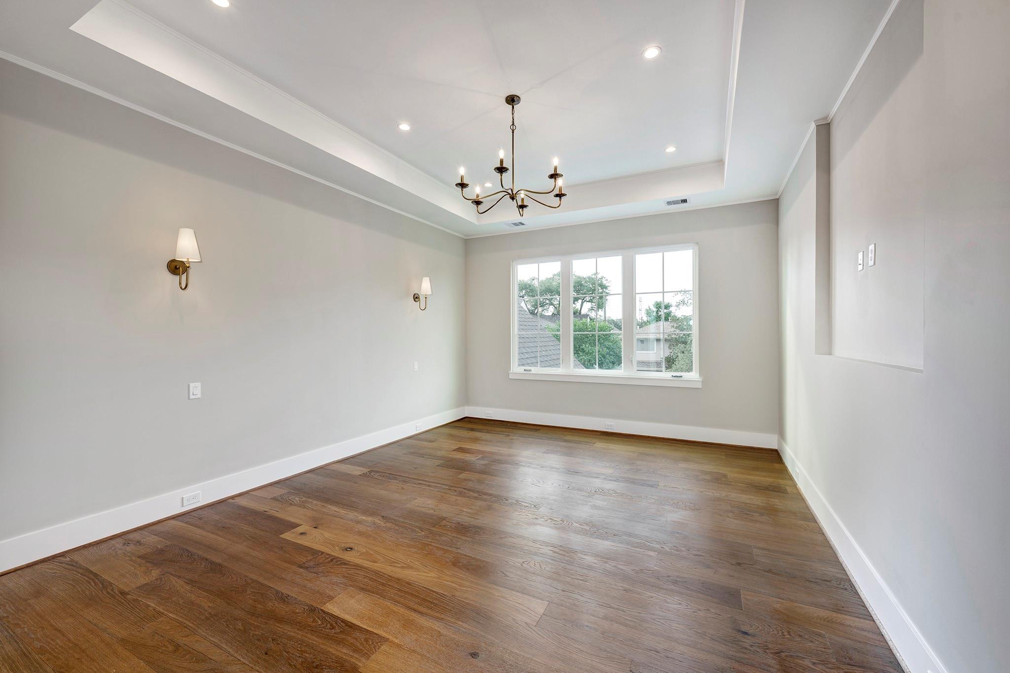 4043 Blue Bonnet Boulevard