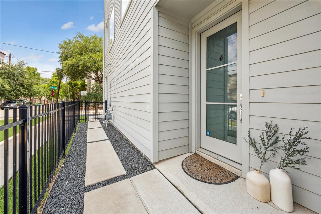 4227 Eli Street