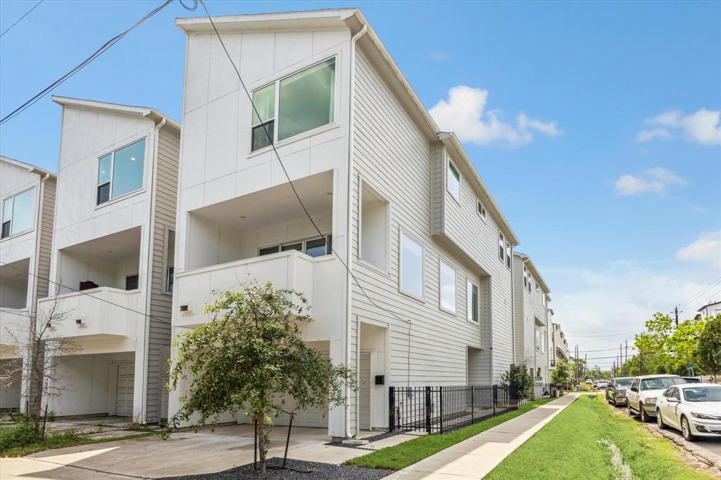 4227 Eli Street