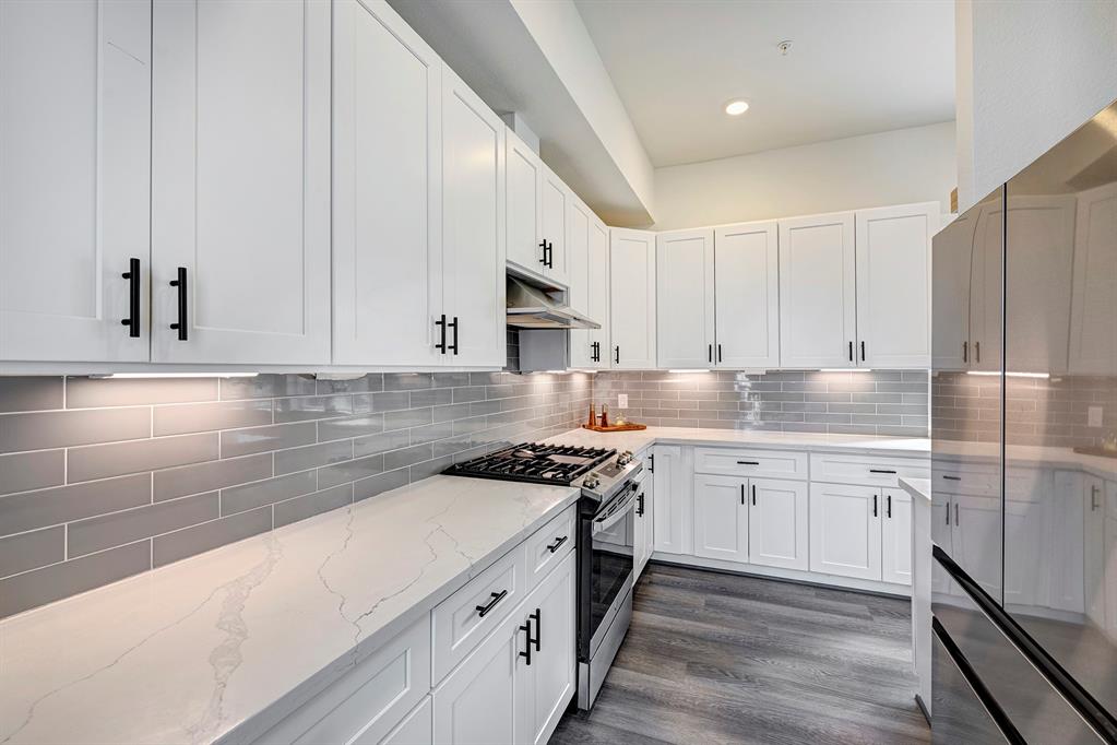 1422 W 23rd Street # C