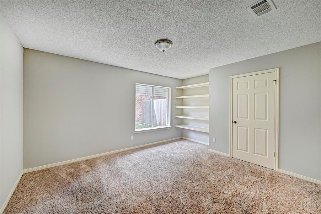 31 Cornerbrook Place