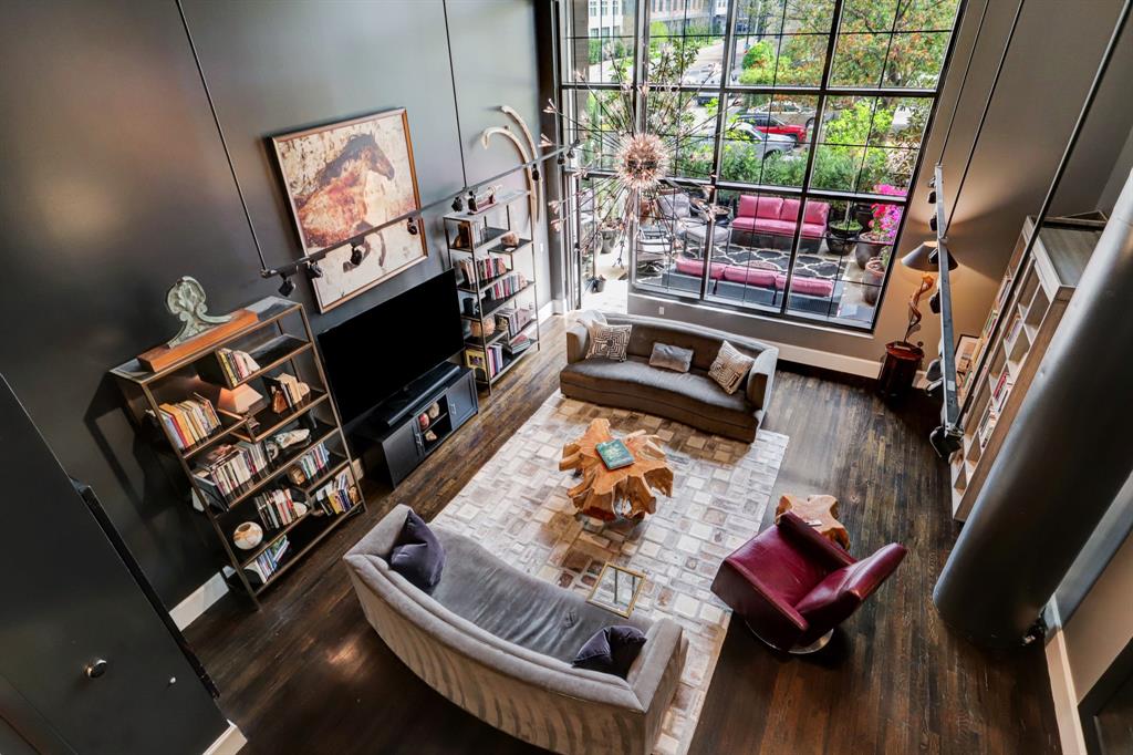 1005 S Shepherd Drive # 202