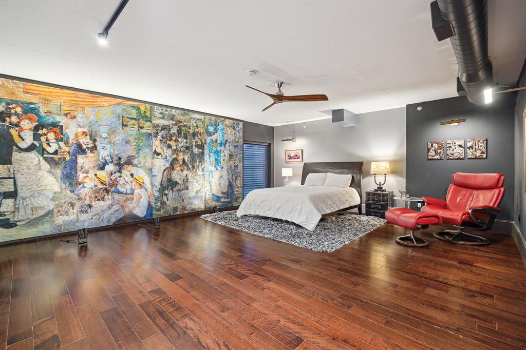 1005 S Shepherd Drive # 202