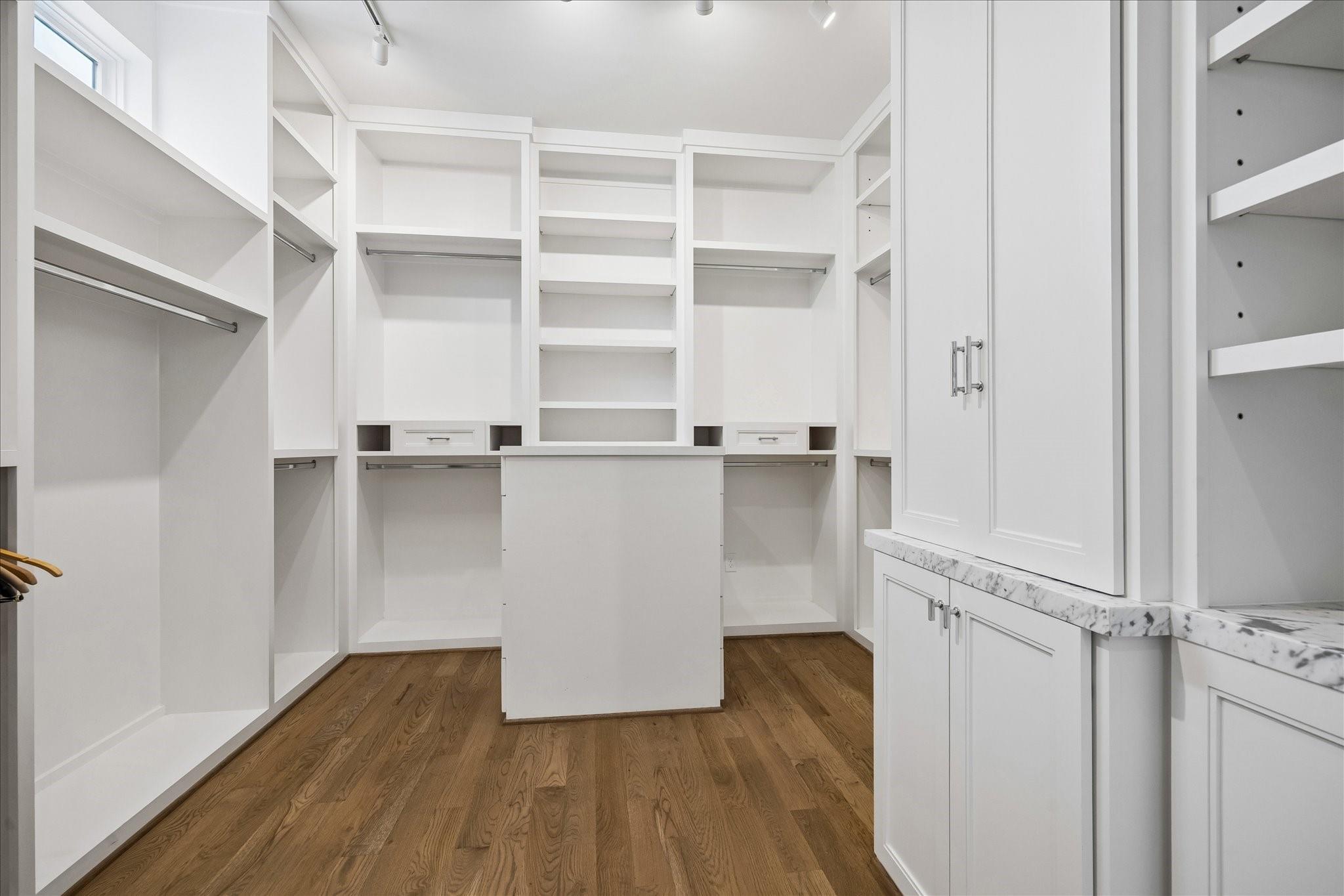 2326 Bissonnet Street