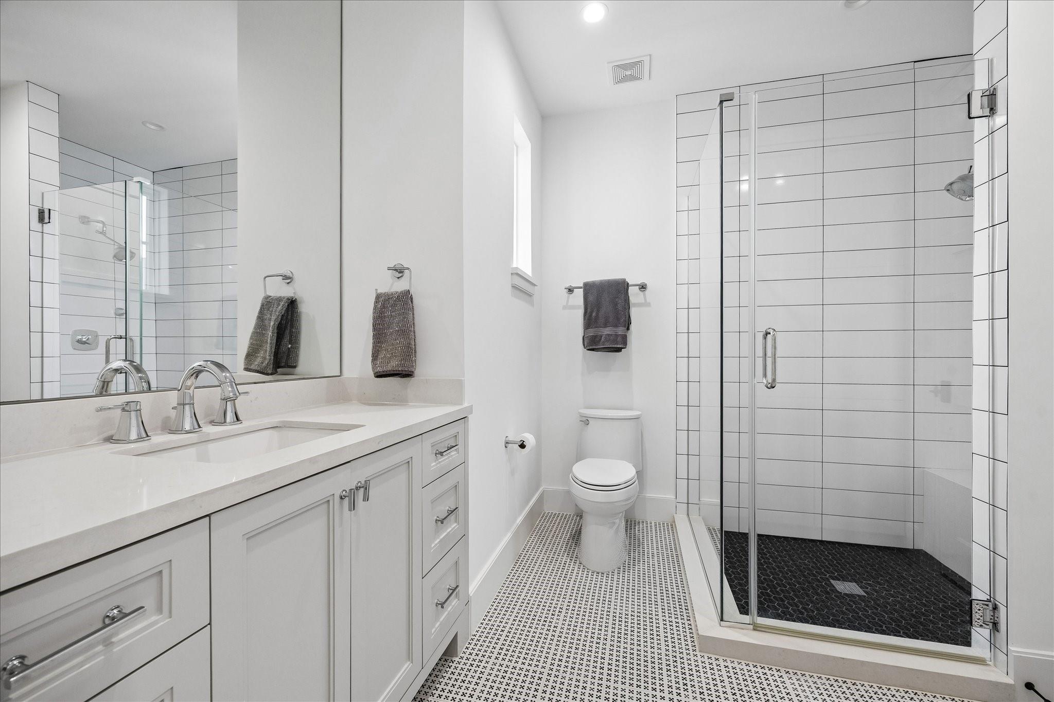 2326 Bissonnet Street