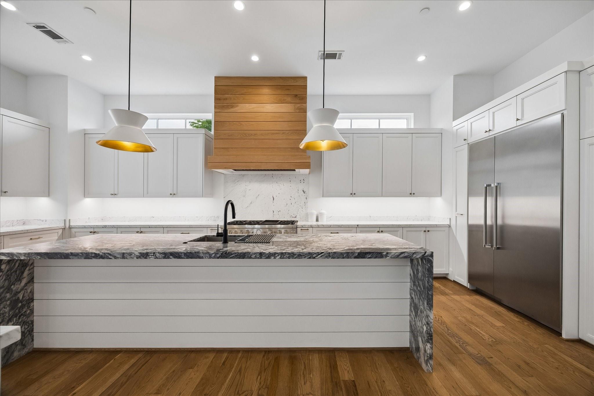 2326 Bissonnet Street