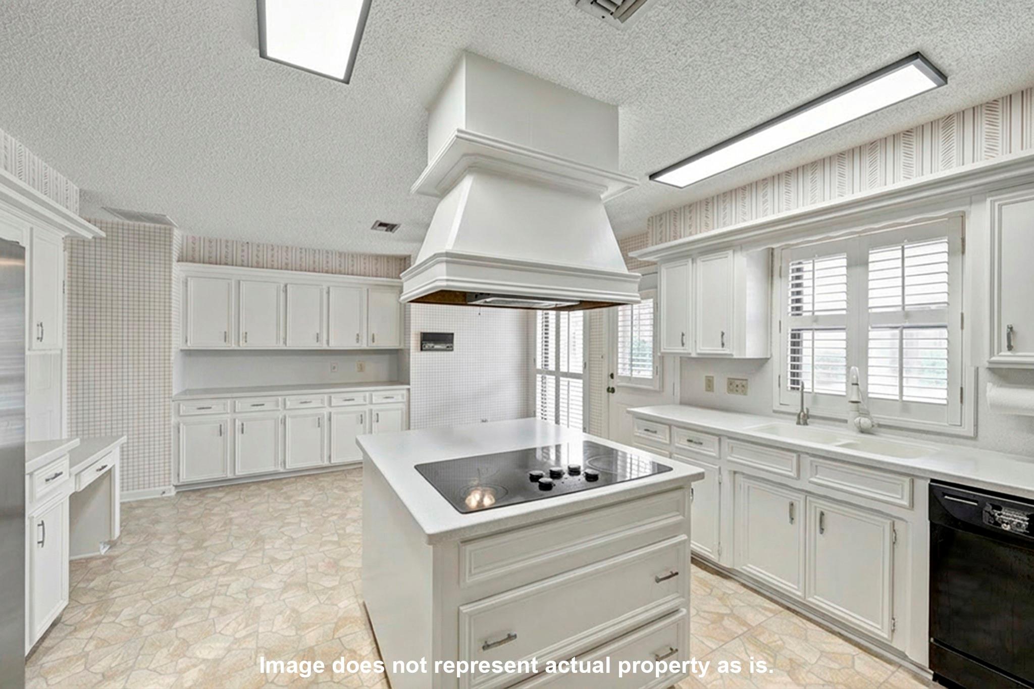 9943 Kemp Forest Drive