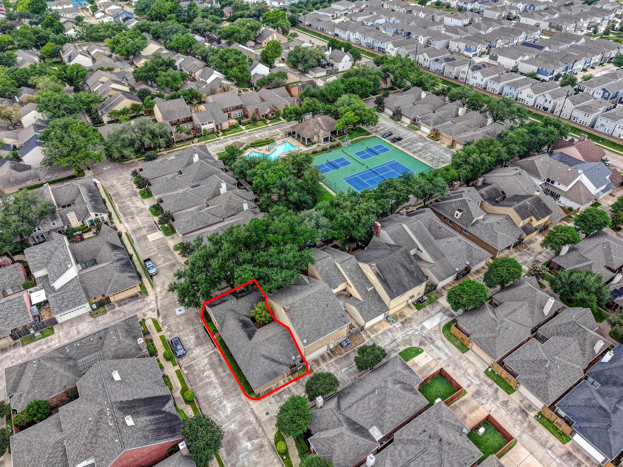 9943 Kemp Forest Drive