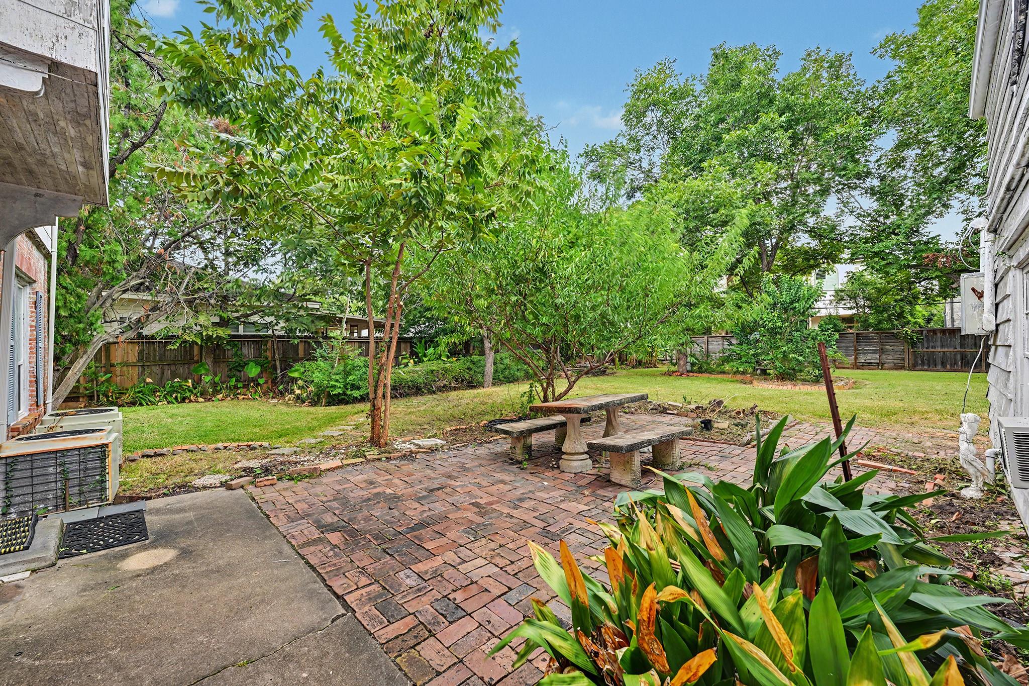 3736 Bellaire Boulevard