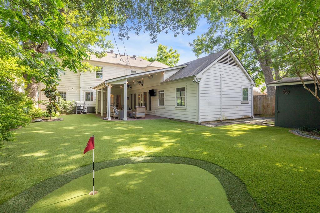 2618 Sunset Boulevard