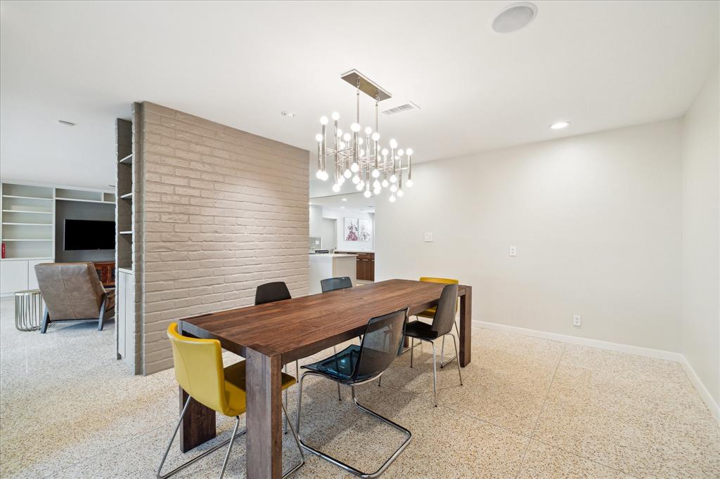 3542 Sun Valley Drive