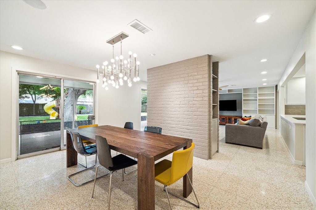 3542 Sun Valley Drive