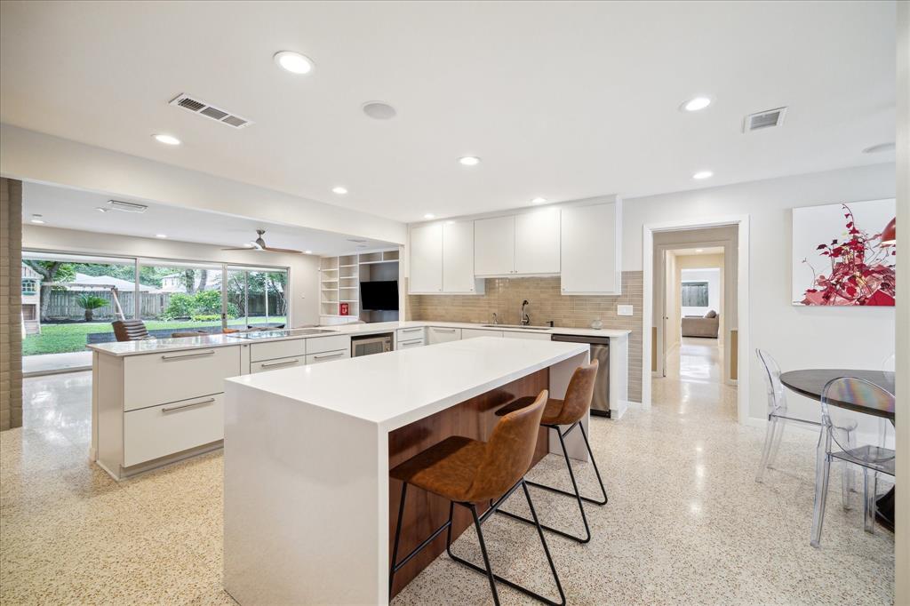 3542 Sun Valley Drive