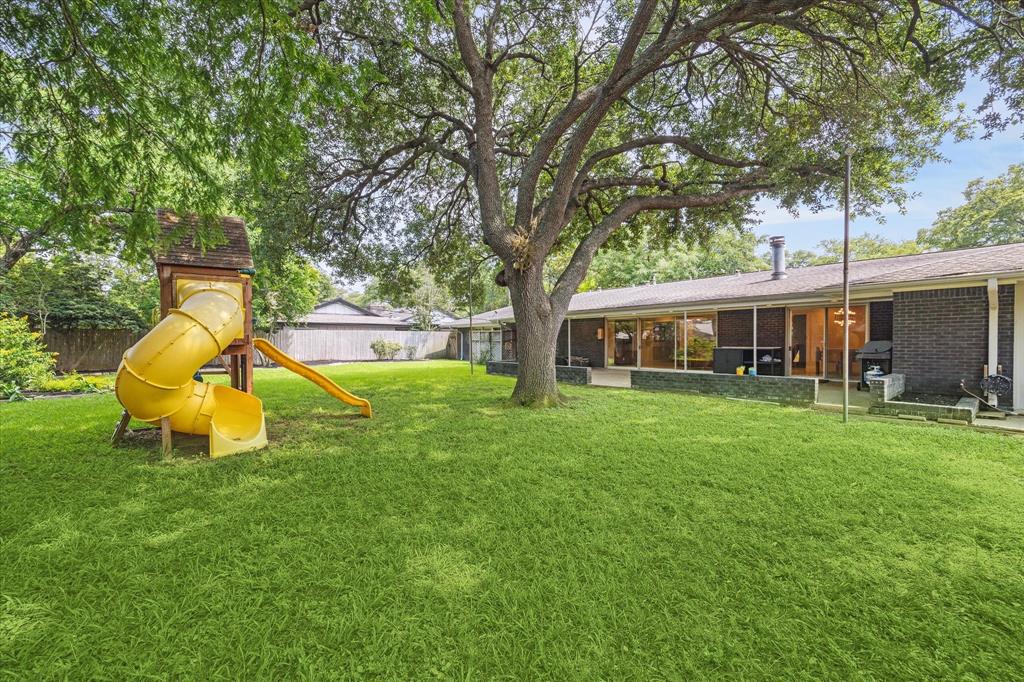 3542 Sun Valley Drive