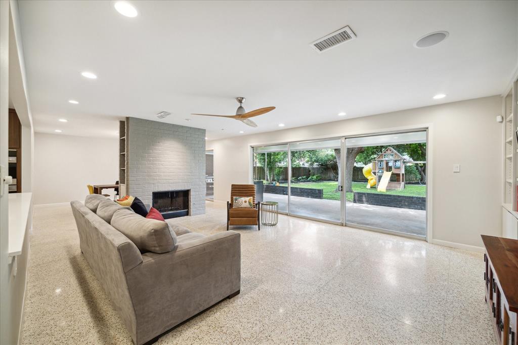 3542 Sun Valley Drive