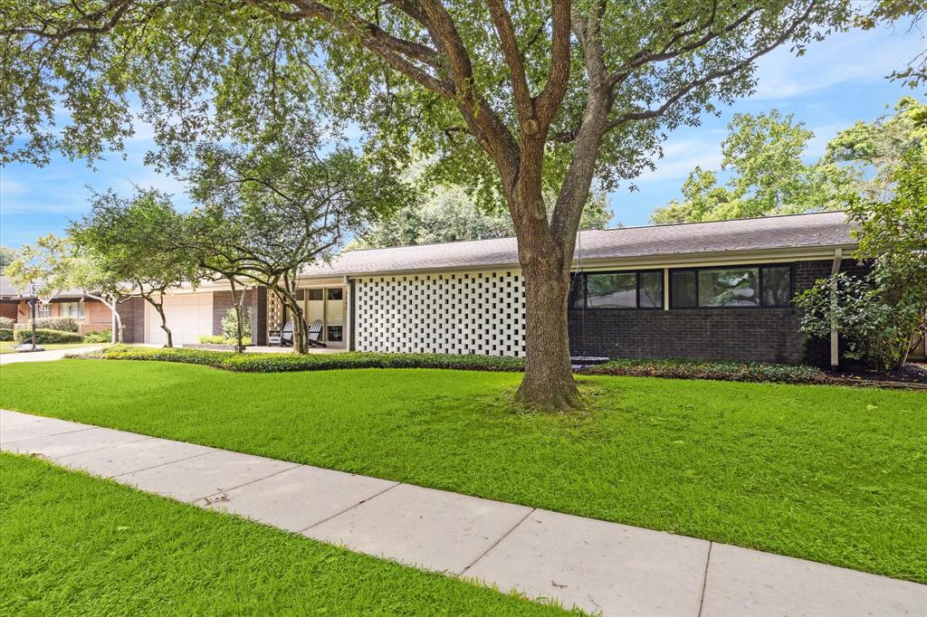 3542 Sun Valley Drive
