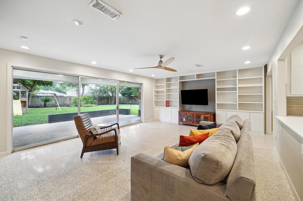 3542 Sun Valley Drive