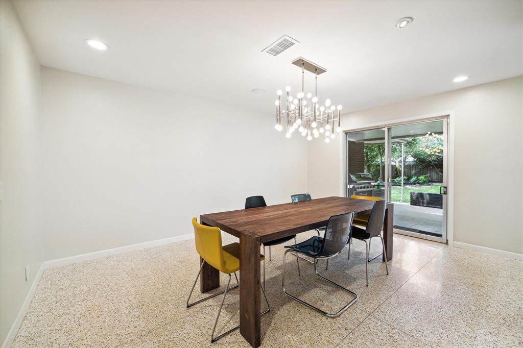 3542 Sun Valley Drive