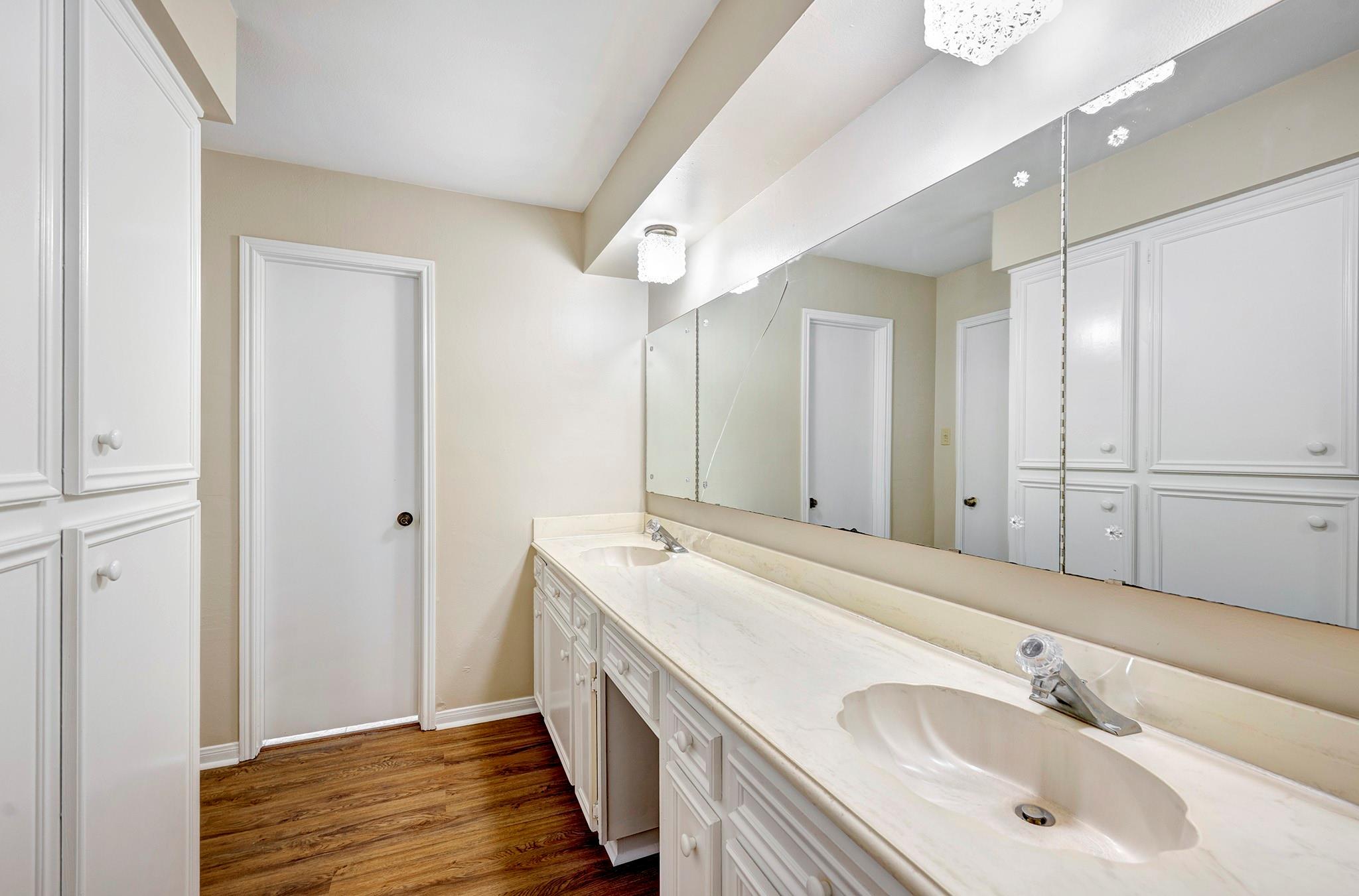 3603 Point Clear Drive