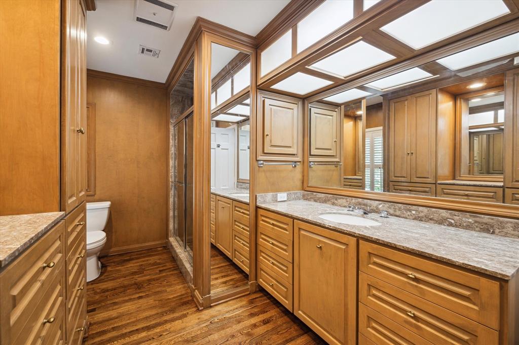 8 Pine Forest Circle
