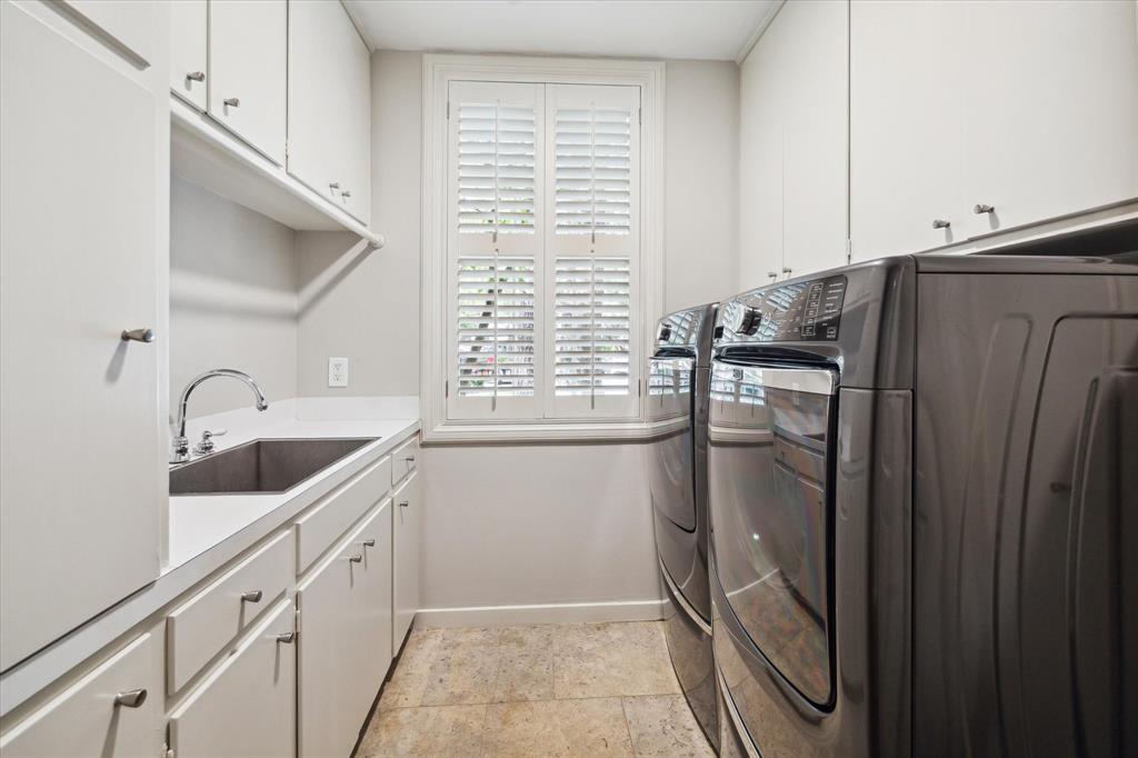 8 Pine Forest Circle
