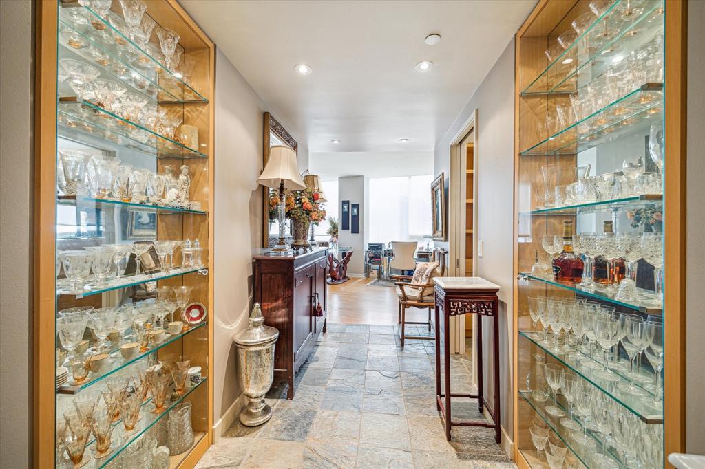 5110 San Felipe Street # 253