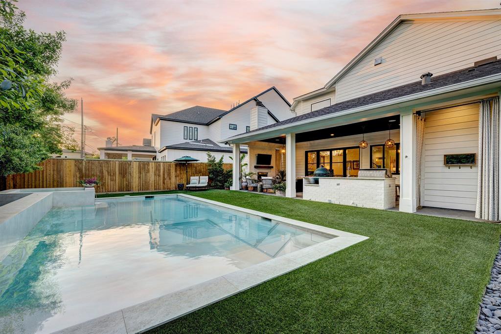 1229 Kinley Lane