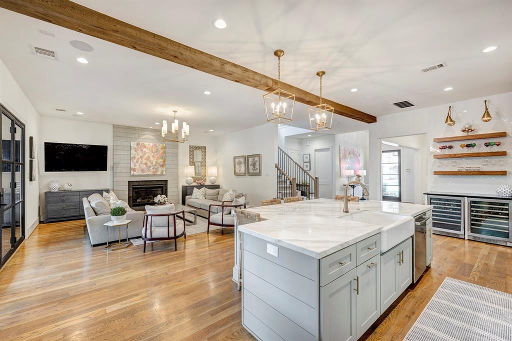 1229 Kinley Lane