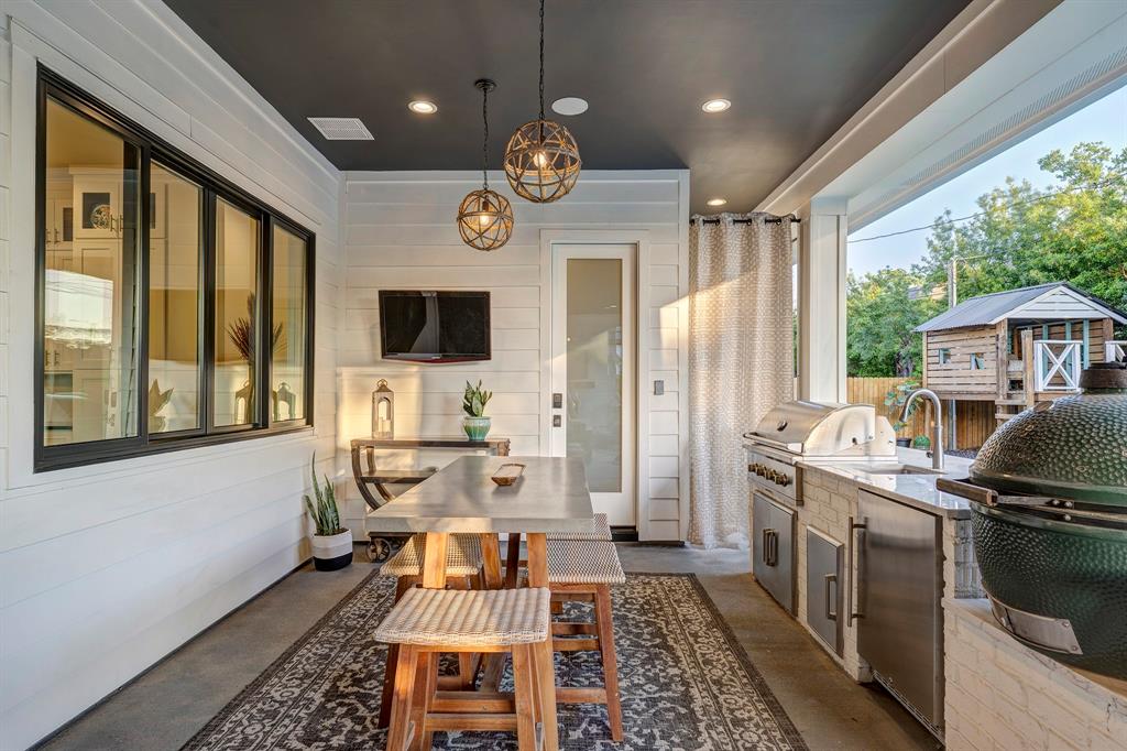 1229 Kinley Lane